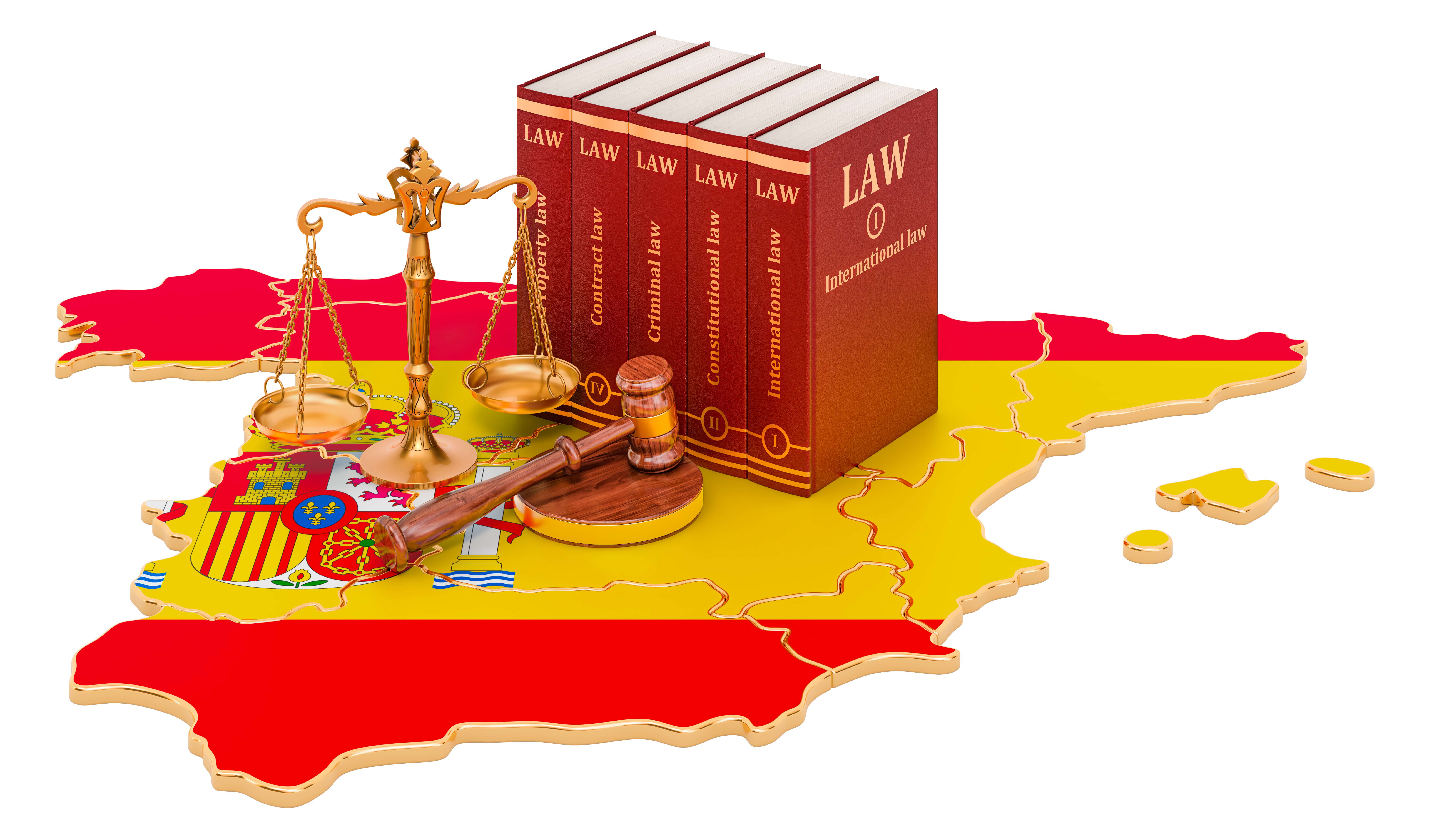 Spanisches Recht - Gesetzbücher, Waage und Richterhammer auf Spanien-Karte